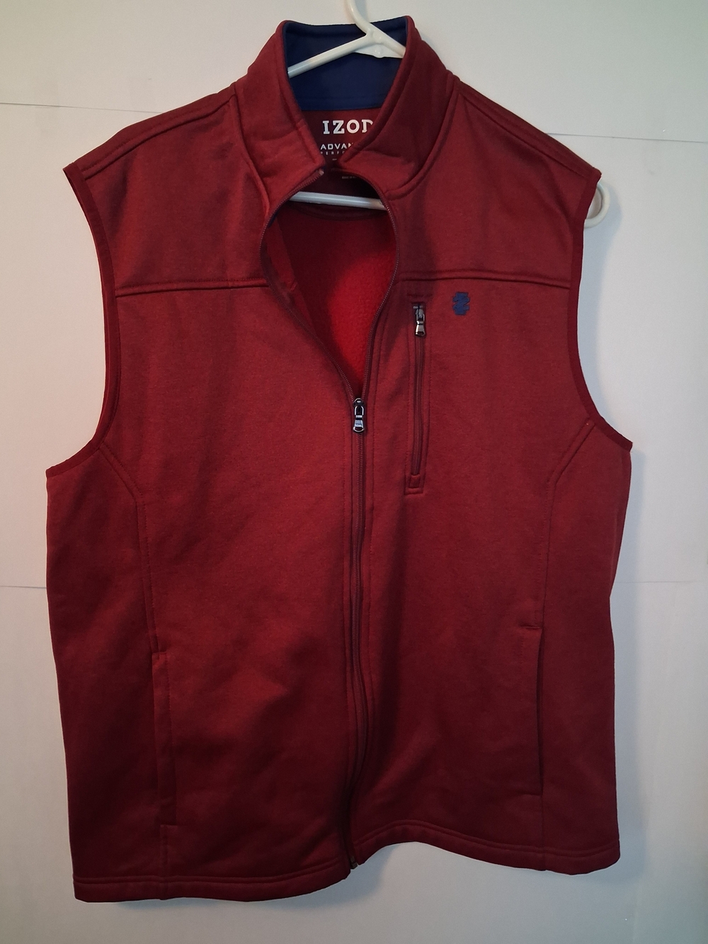 IZOD Men's Red Zip-Front Fleece Vest